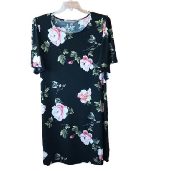 (L43) NWT. Black Pink Floral Pull Over Shift Short Sleeve Rounded Neck Dress XXL - Picture 1 of 7